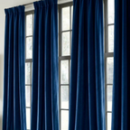 Rideau aspect velours bleu